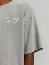 Load image into Gallery viewer, Gray experimental stonewash style logo T-shirt