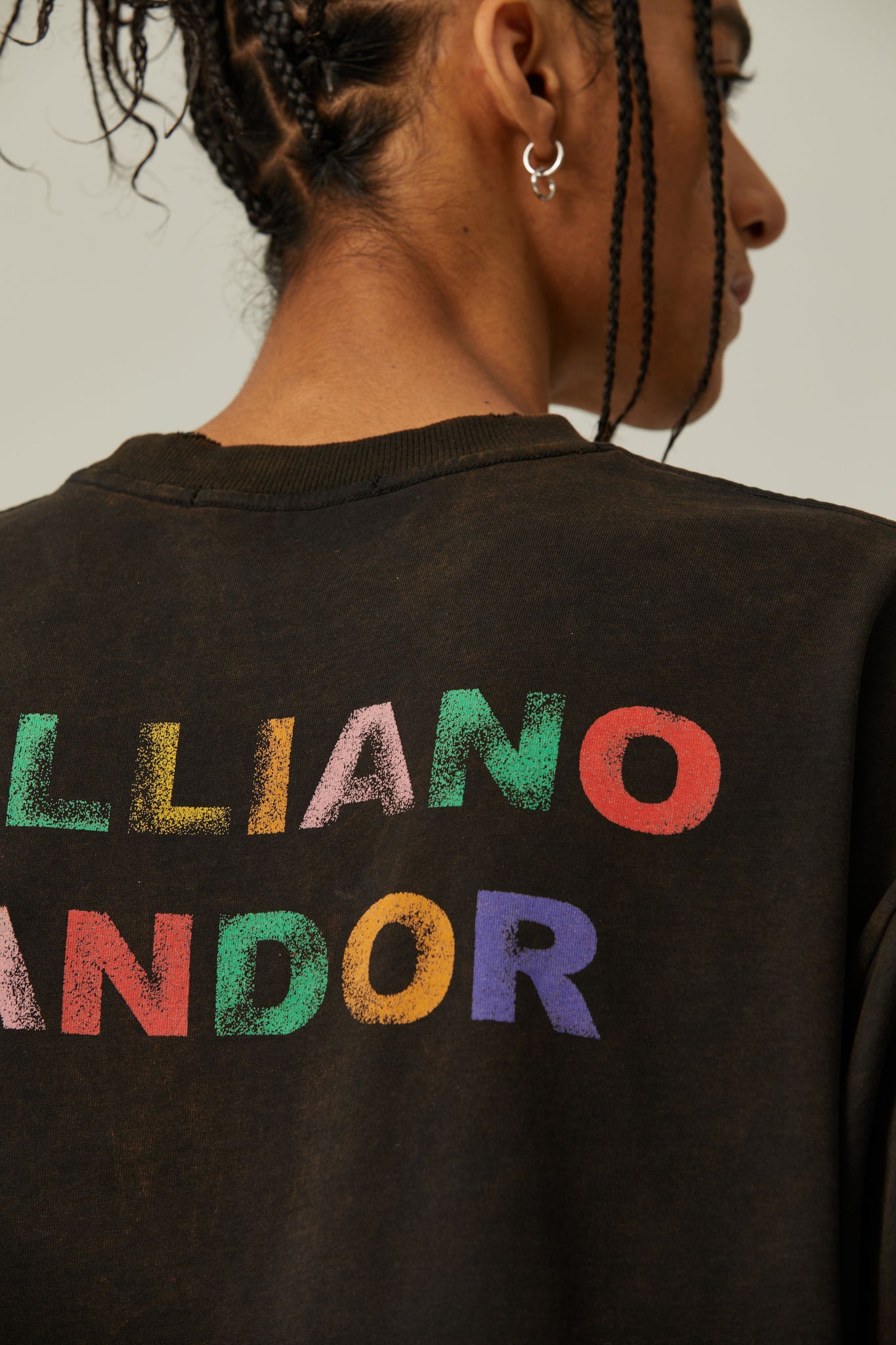 Black Antique Brass Rainbow Printed Logo T-shirt – GALLIANO LANDOR